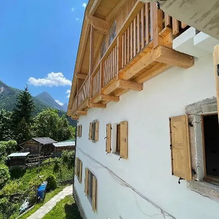 The Wooden House Apartment Valle di Cadore Exterior photo